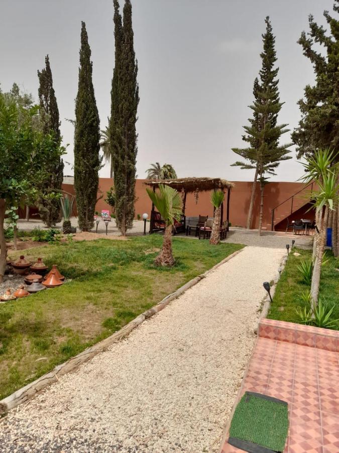Petit paradis Apartment Sidi Bibi Bagian luar foto