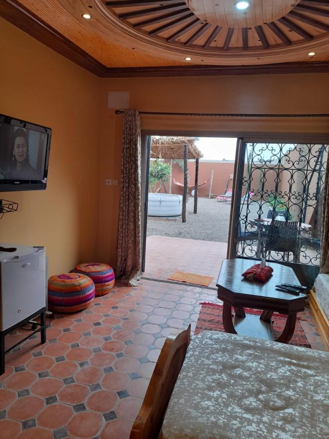 Petit paradis Apartment Sidi Bibi Bagian luar foto